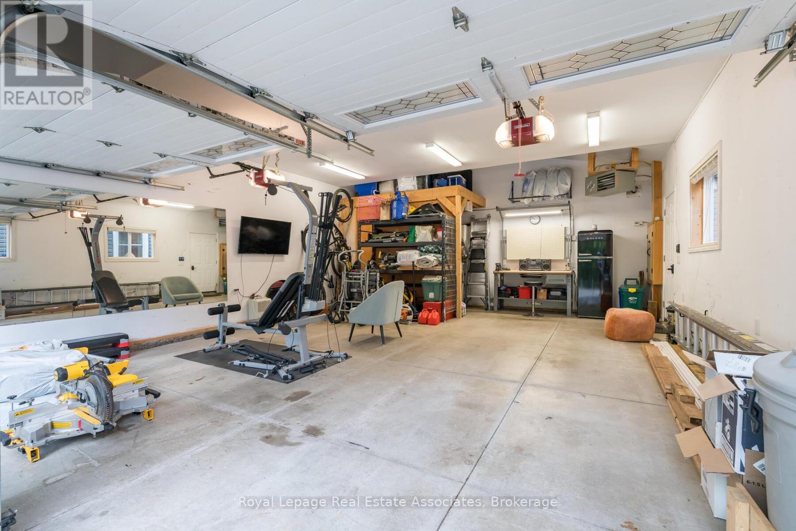 119 Crescent Street, Halton Hills, Ontario  L7J 2E1 - Photo 49 - W12694268