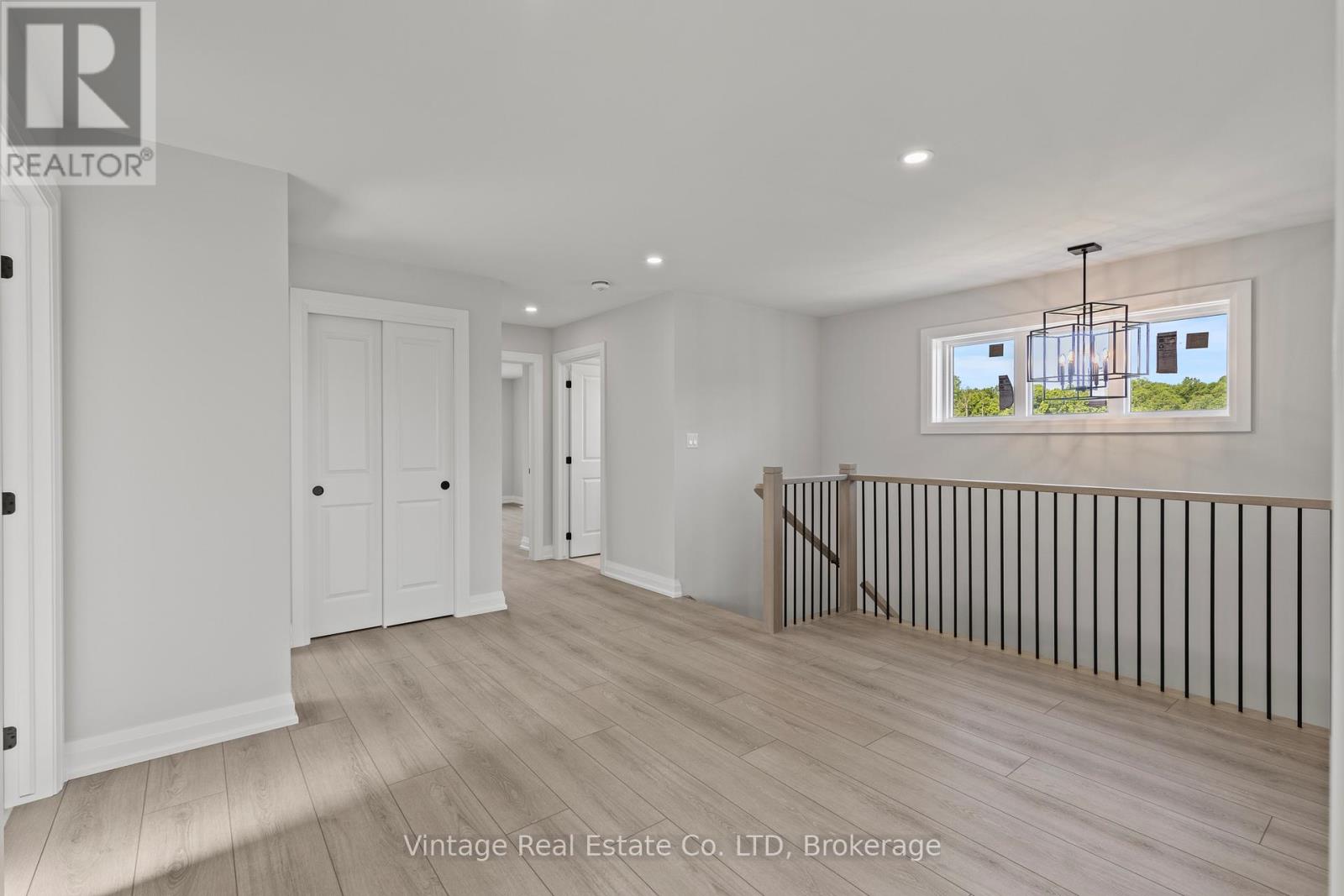 7455 Majestic Trail, Niagara Falls, Ontario  L2H 3V9 - Photo 13 - X12694164