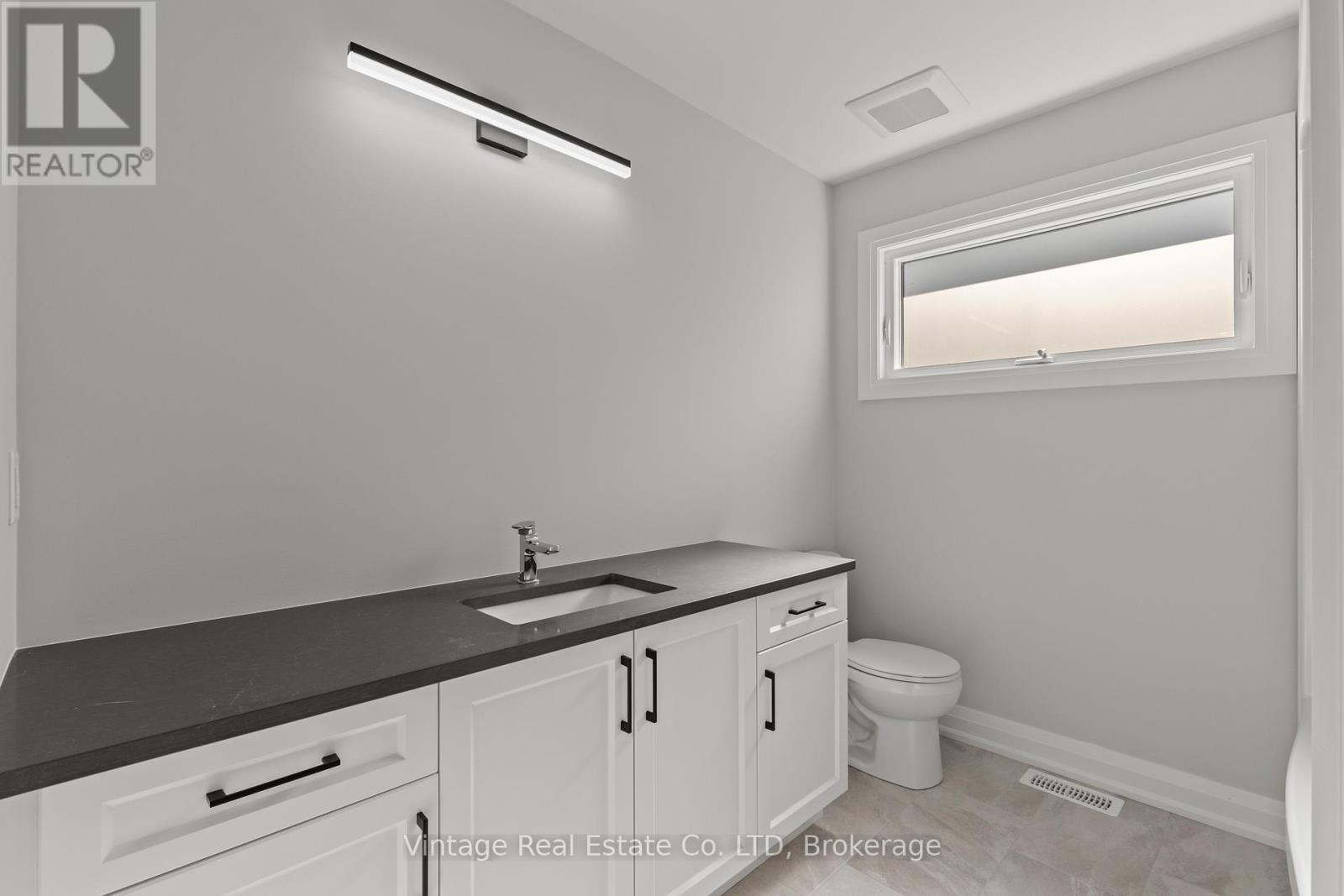 7455 Majestic Trail, Niagara Falls, Ontario  L2H 3V9 - Photo 23 - X12694164