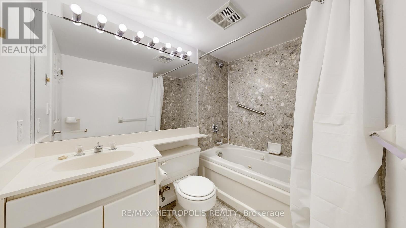 611 - 7 Carlton Street, Toronto, Ontario  M5B 2M3 - Photo 16 - C12687848