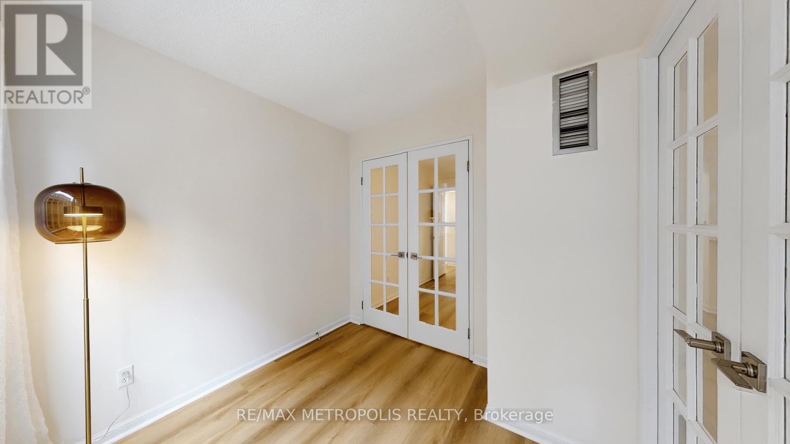 611 - 7 Carlton Street, Toronto, Ontario  M5B 2M3 - Photo 23 - C12687848