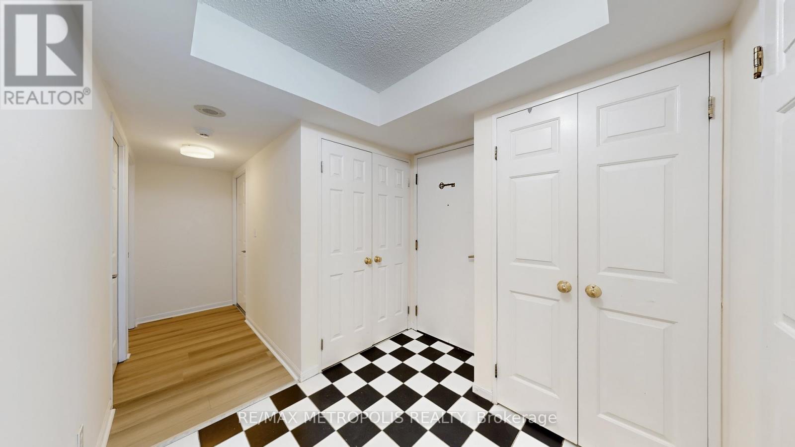 611 - 7 Carlton Street, Toronto, Ontario  M5B 2M3 - Photo 27 - C12687848