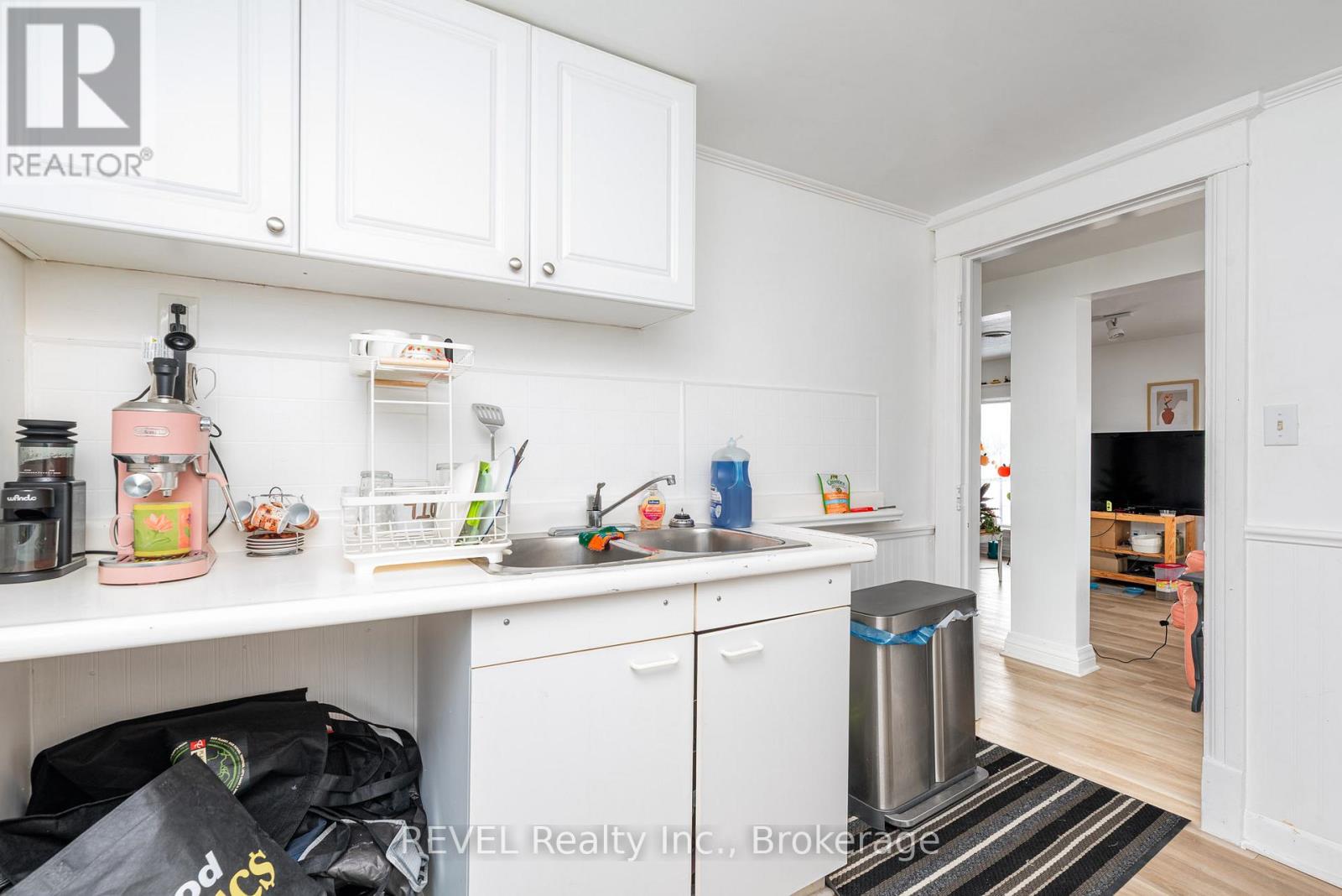 1507 Niagara Stone Road, Niagara-On-The-Lake, Ontario  L0S 1J0 - Photo 21 - X12694172