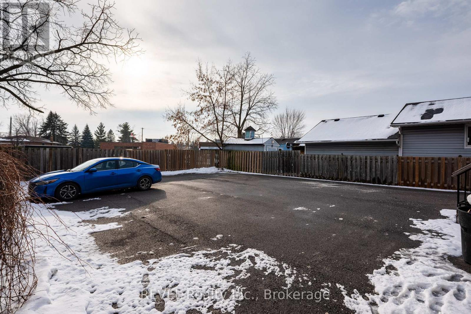 1507 Niagara Stone Road, Niagara-On-The-Lake, Ontario  L0S 1J0 - Photo 31 - X12694172