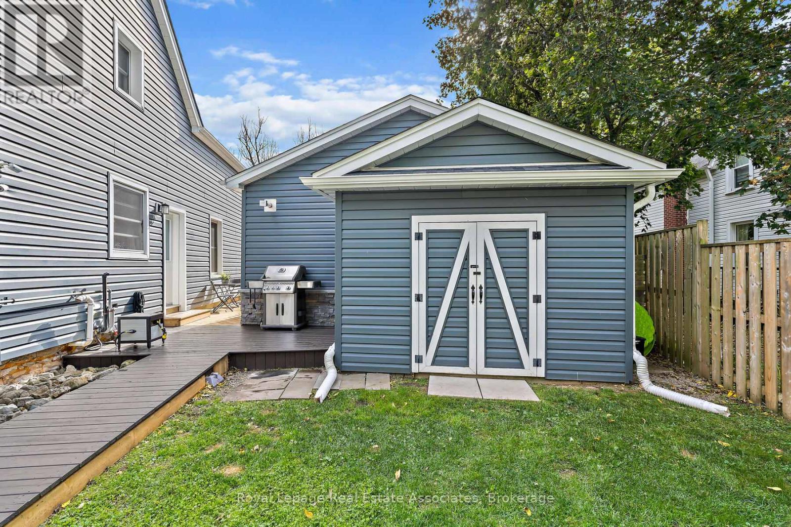 119 Crescent Street, Halton Hills, Ontario  L7J 2E1 - Photo 47 - W12694268