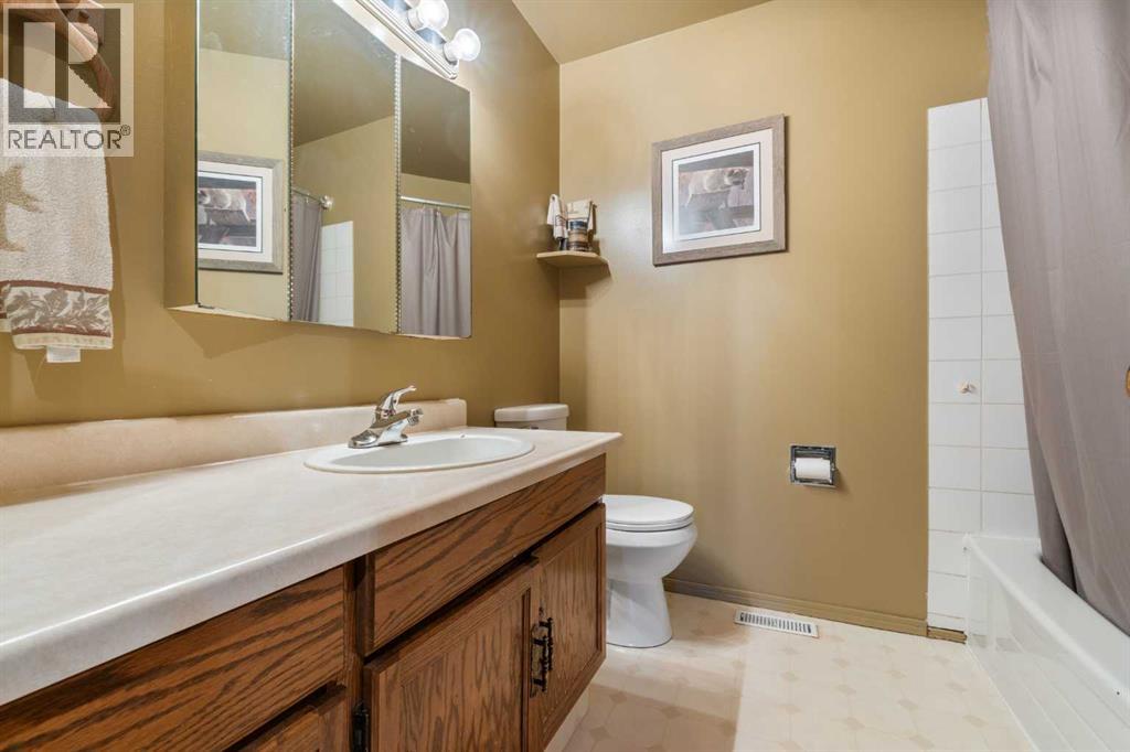 11 Hillside Avenue, Swan Hills, Alberta  T0G 2C0 - Photo 18 - A2275938