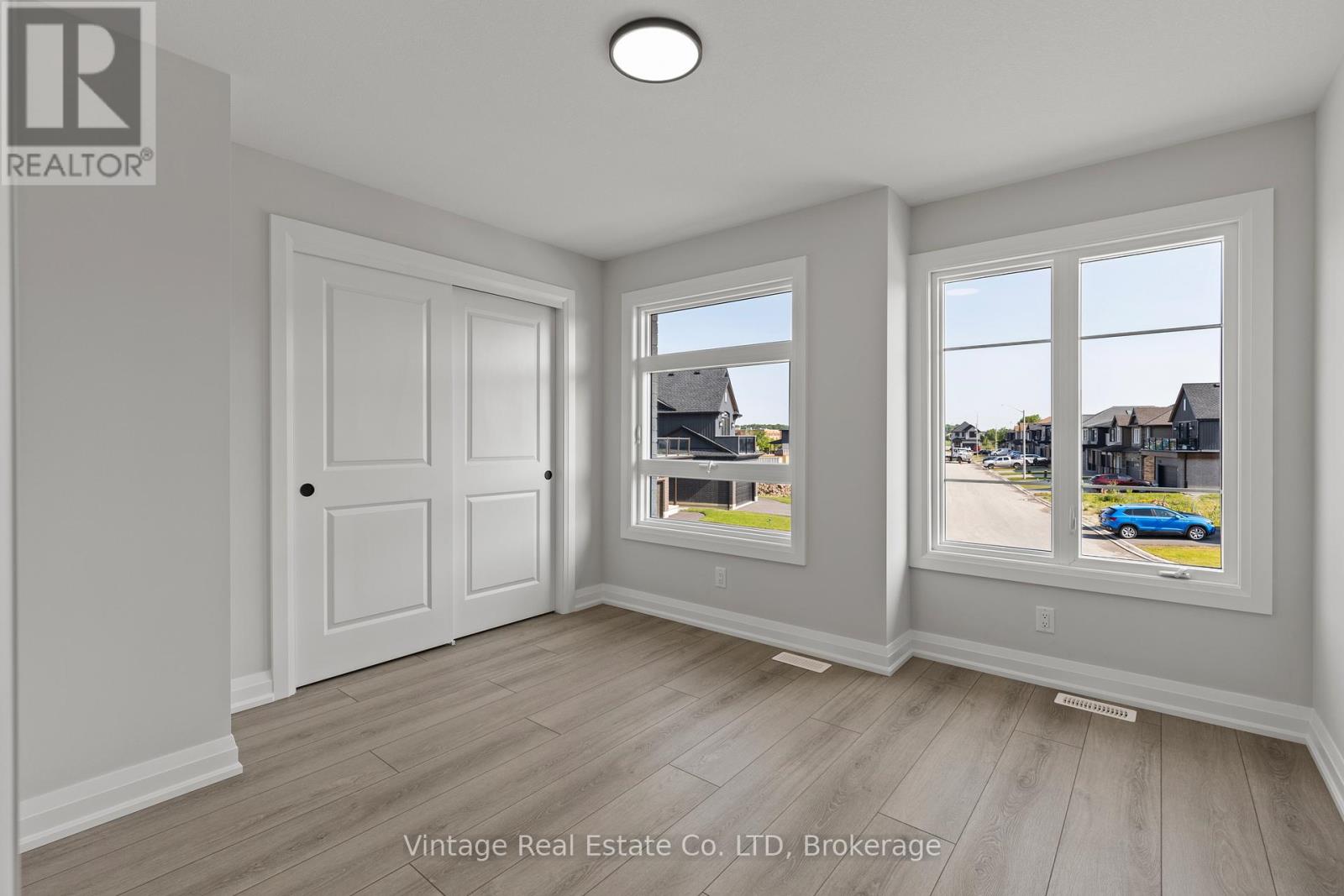 7455 Majestic Trail, Niagara Falls, Ontario  L2H 3V9 - Photo 21 - X12694164