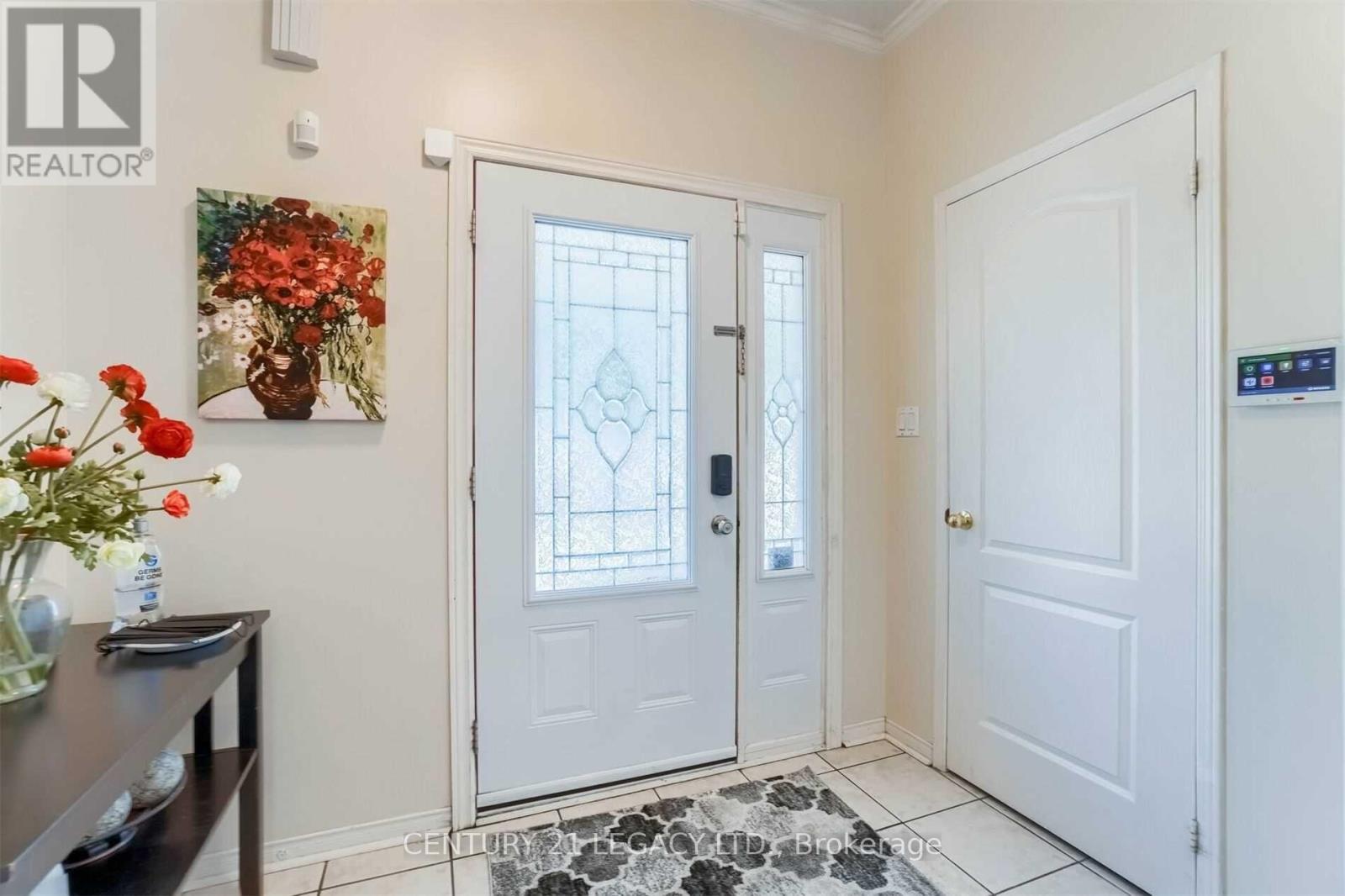 24 Ashmere Road, Brampton, Ontario  L7A 1W9 - Photo 3 - W12694262