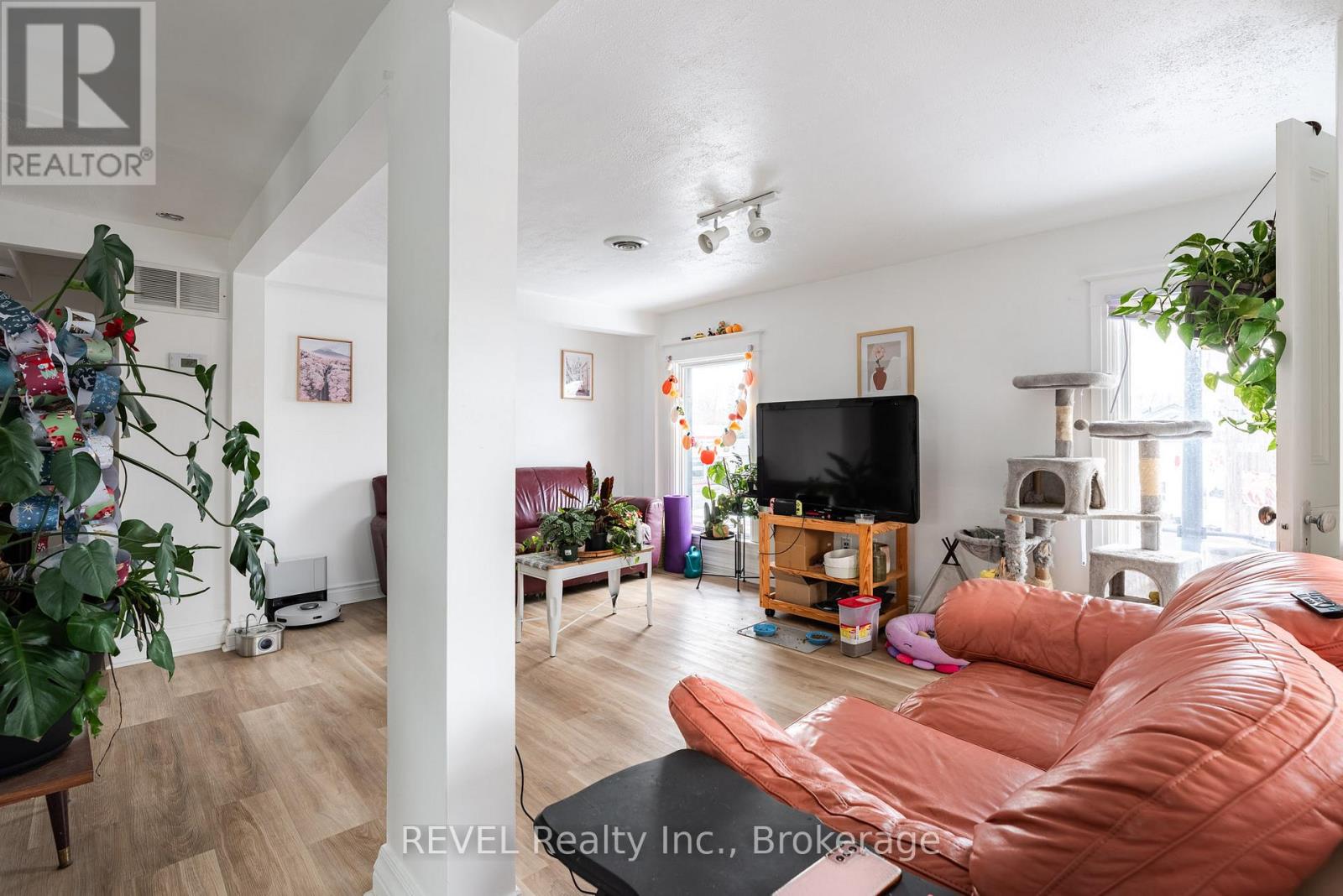 1507 Niagara Stone Road, Niagara-On-The-Lake, Ontario  L0S 1J0 - Photo 16 - X12694172