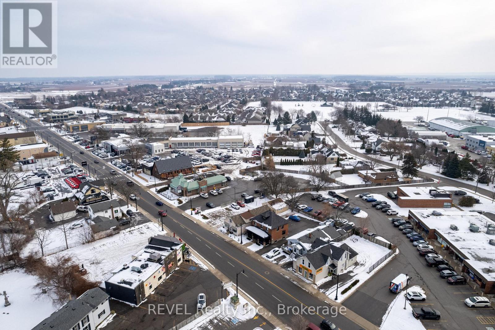 1507 Niagara Stone Road, Niagara-On-The-Lake, Ontario  L0S 1J0 - Photo 40 - X12694172