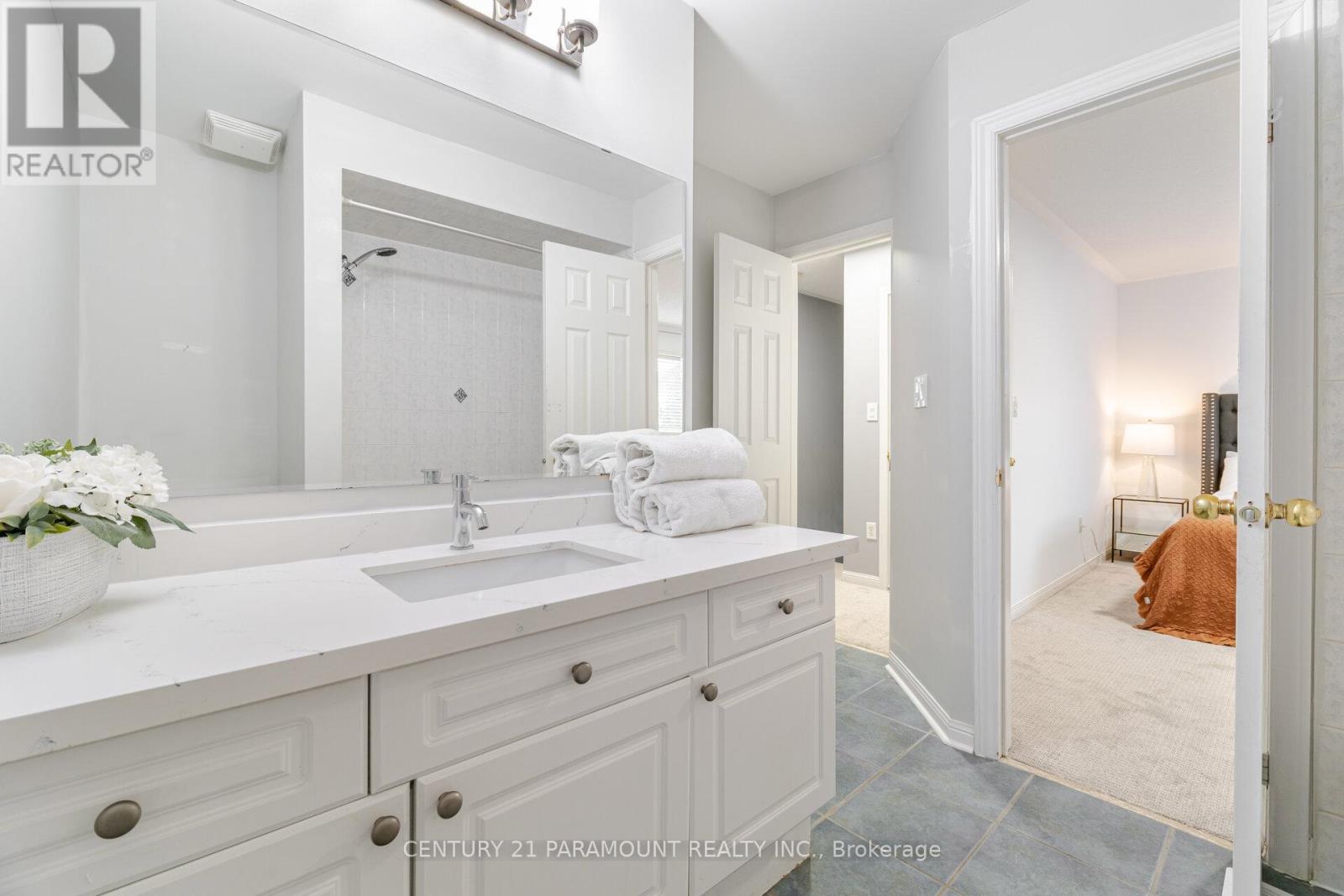 2159 Baronwood Drive, Oakville, Ontario  L6M 4S4 - Photo 24 - W12694304