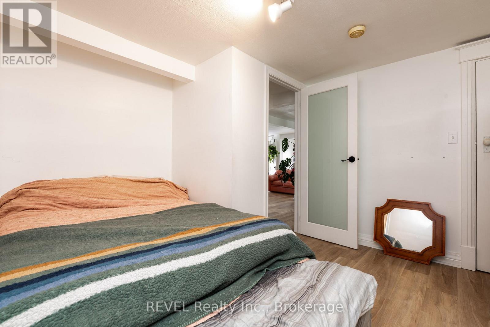 1507 Niagara Stone Road, Niagara-On-The-Lake, Ontario  L0S 1J0 - Photo 26 - X12694172