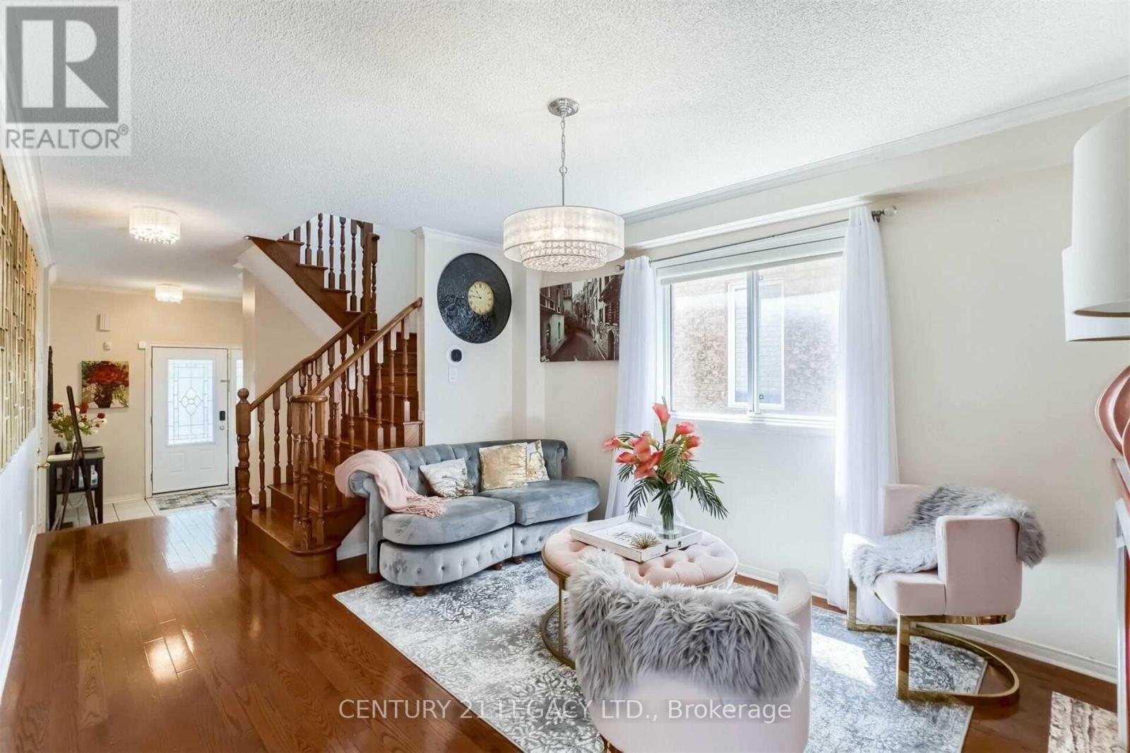 24 Ashmere Road, Brampton, Ontario  L7A 1W9 - Photo 4 - W12694262