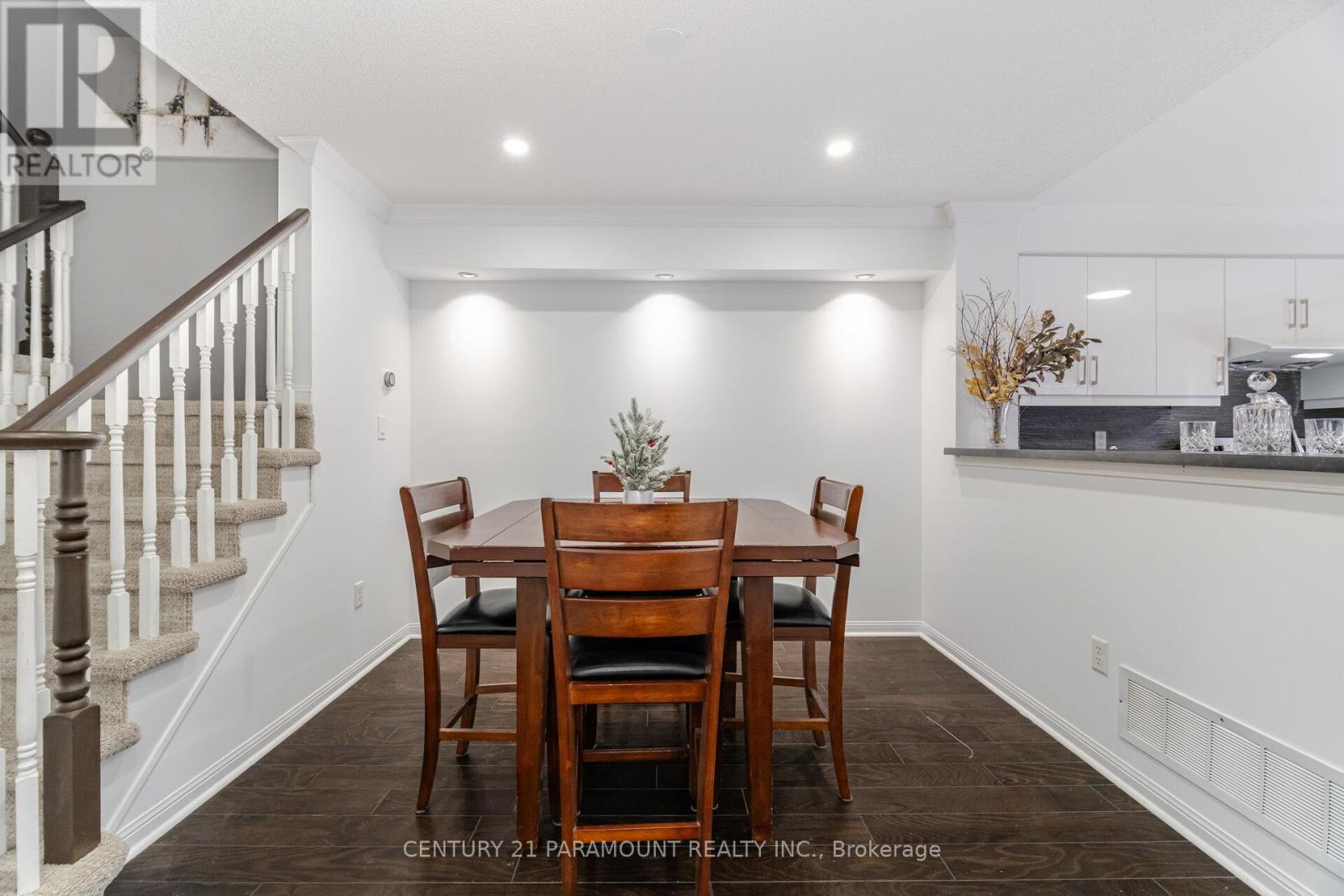 2159 Baronwood Drive, Oakville, Ontario  L6M 4S4 - Photo 7 - W12694304