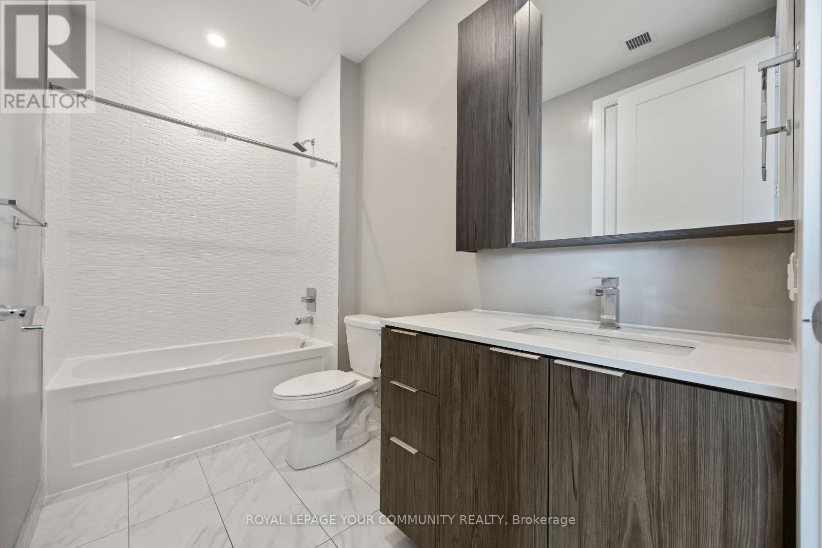 Lph01 - 65 Annie Craig Drive, Toronto, Ontario  M8V 0C4 - Photo 9 - W12661708