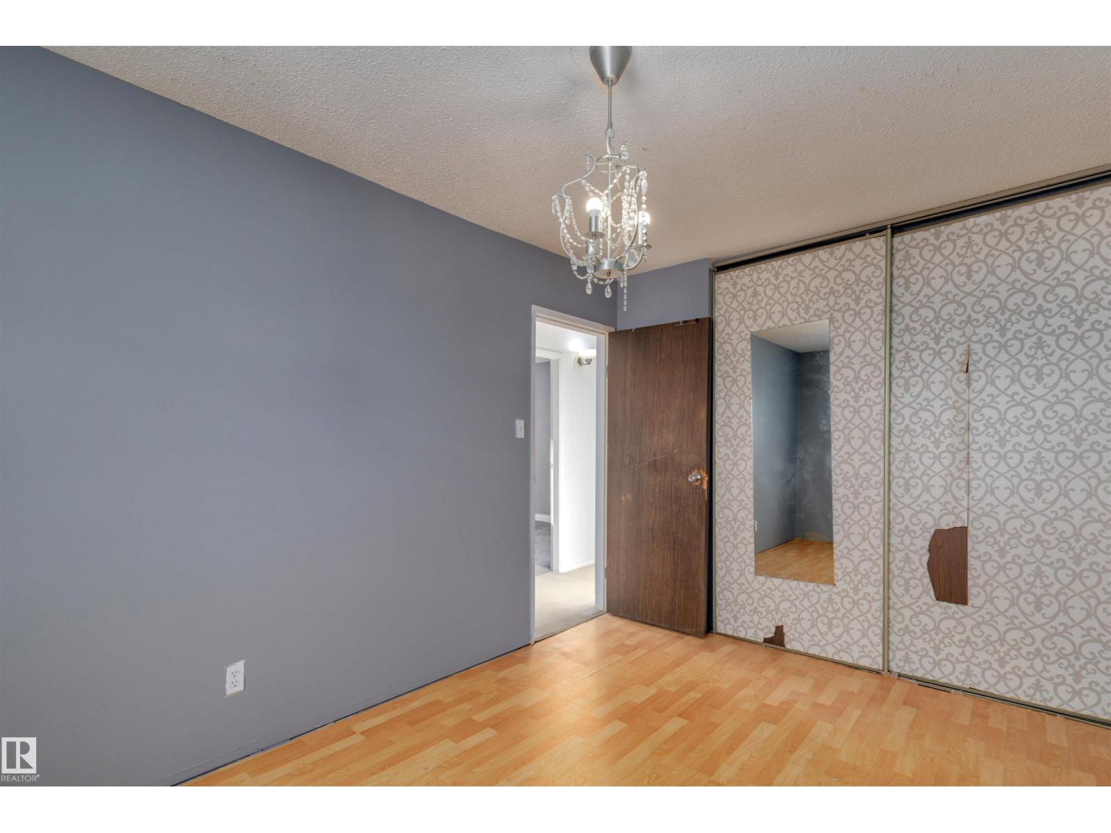 7d Callingwood Co Nw Nw, Edmonton, Alberta T5H 0H5 - Photo 4 - E4469952