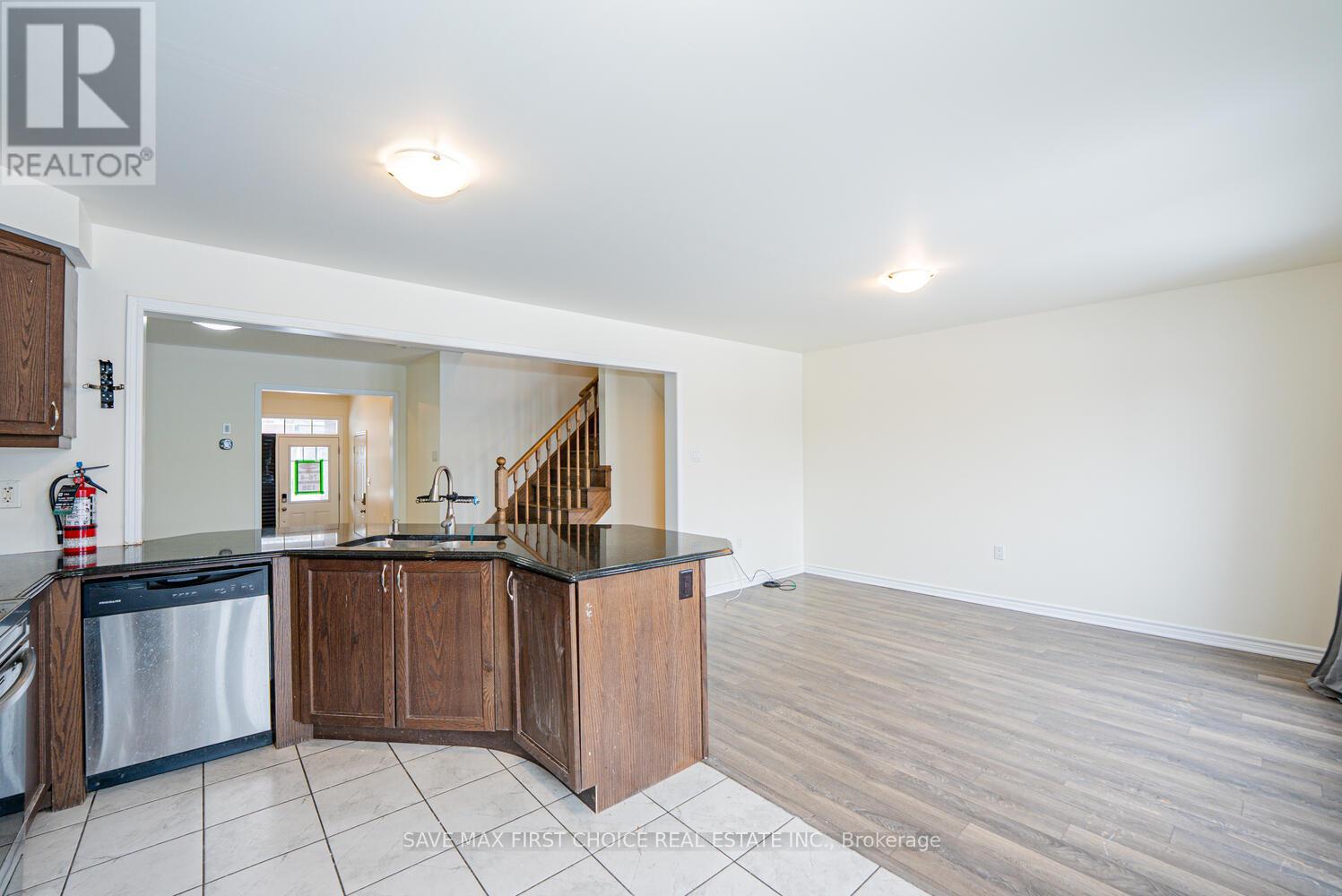 138 Watermill St Street, Kitchener, Ontario  N2P 0H3 - Photo 16 - X12634748