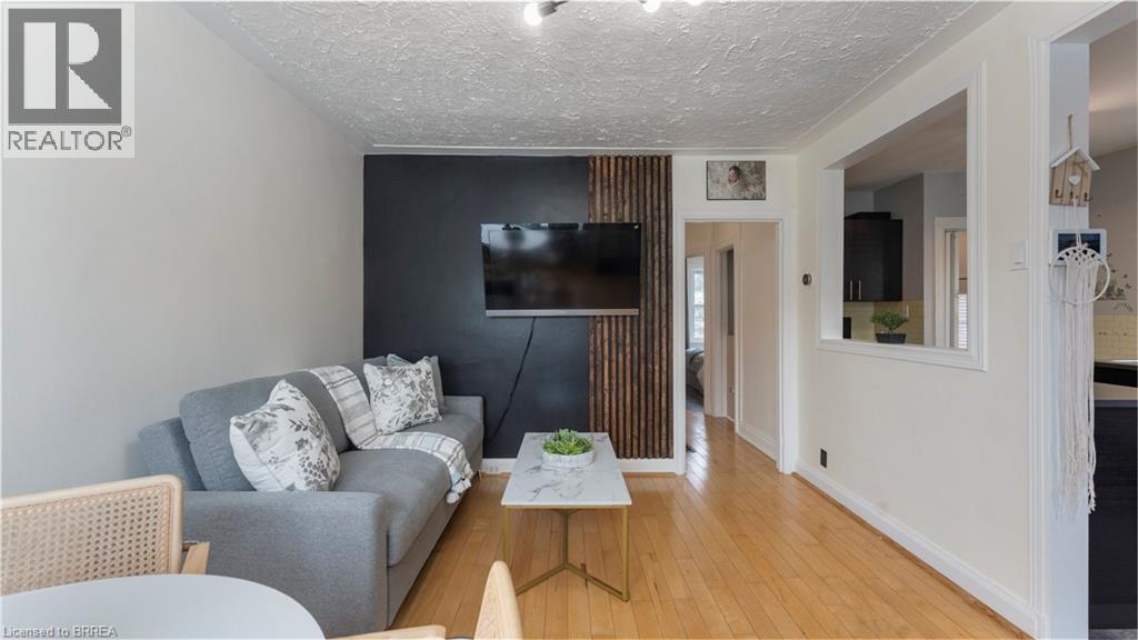 69 Lyons Avenue, Brantford, Ontario  N3R 4R2 - Photo 15 - 40797063