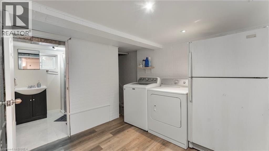 69 Lyons Avenue, Brantford, Ontario  N3R 4R2 - Photo 29 - 40797063