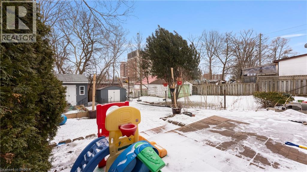 69 Lyons Avenue, Brantford, Ontario  N3R 4R2 - Photo 35 - 40797063