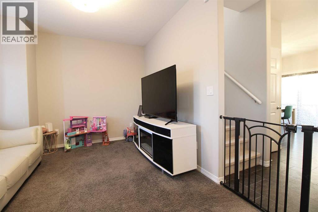 3320 42 Avenue, Lloydminster, Saskatchewan  S9V 2H4 - Photo 5 - A2278826