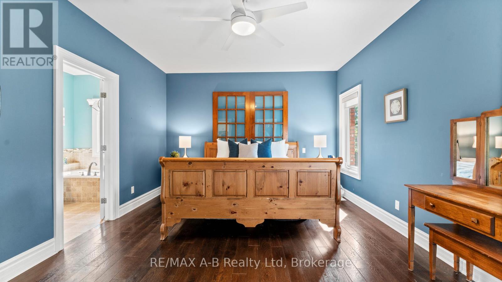 75 Thames Road, St. Marys, Ontario  N4X 1C4 - Photo 17 - X12430260