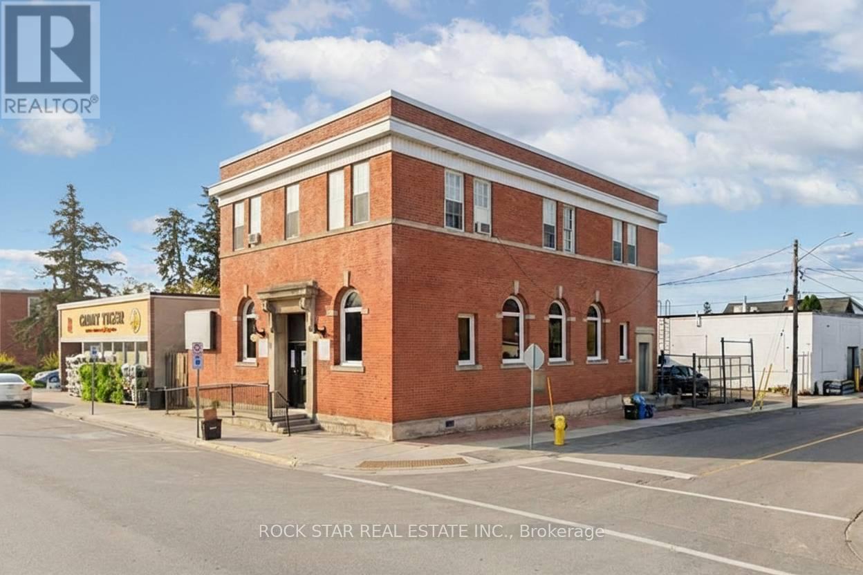 19 KING STREET W, Haldimand, Ontario