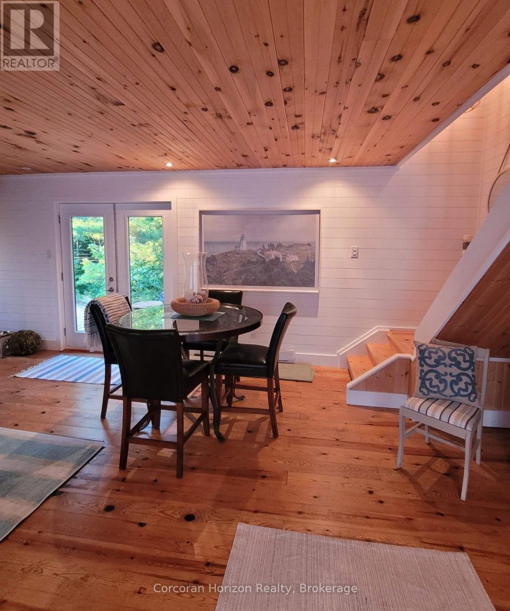 4476 Island 1040/little Beausoleil Island, Georgian Bay, Ontario  P0E 1E0 - Photo 15 - X12693164