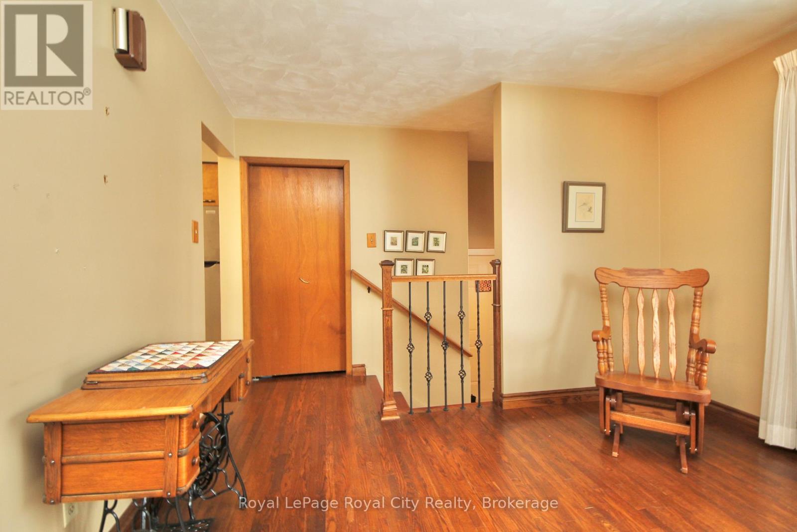 57 Lambert Crescent, Guelph, Ontario  N1G 2R4 - Photo 10 - X12694248