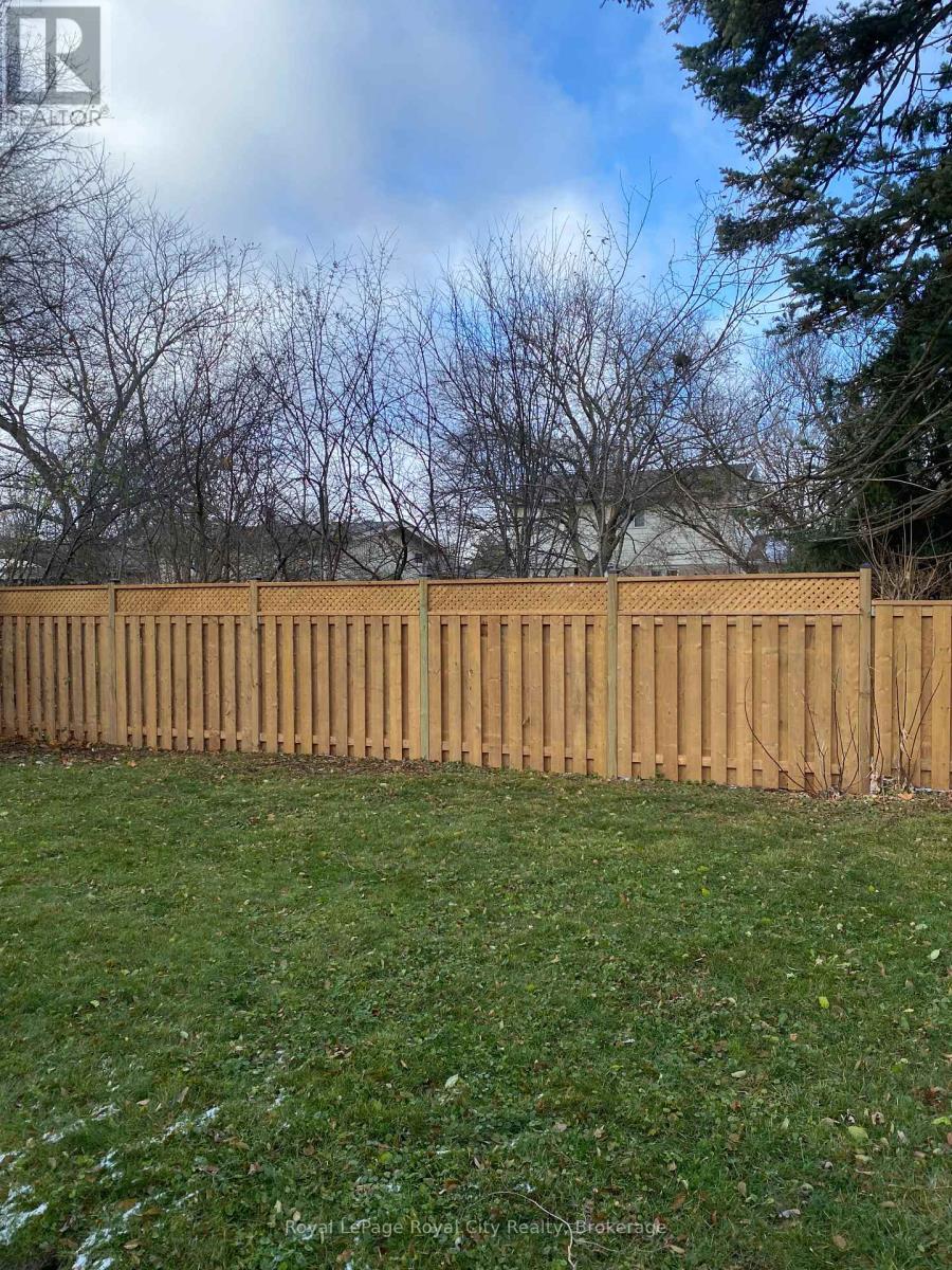 57 Lambert Crescent, Guelph, Ontario  N1G 2R4 - Photo 40 - X12694248