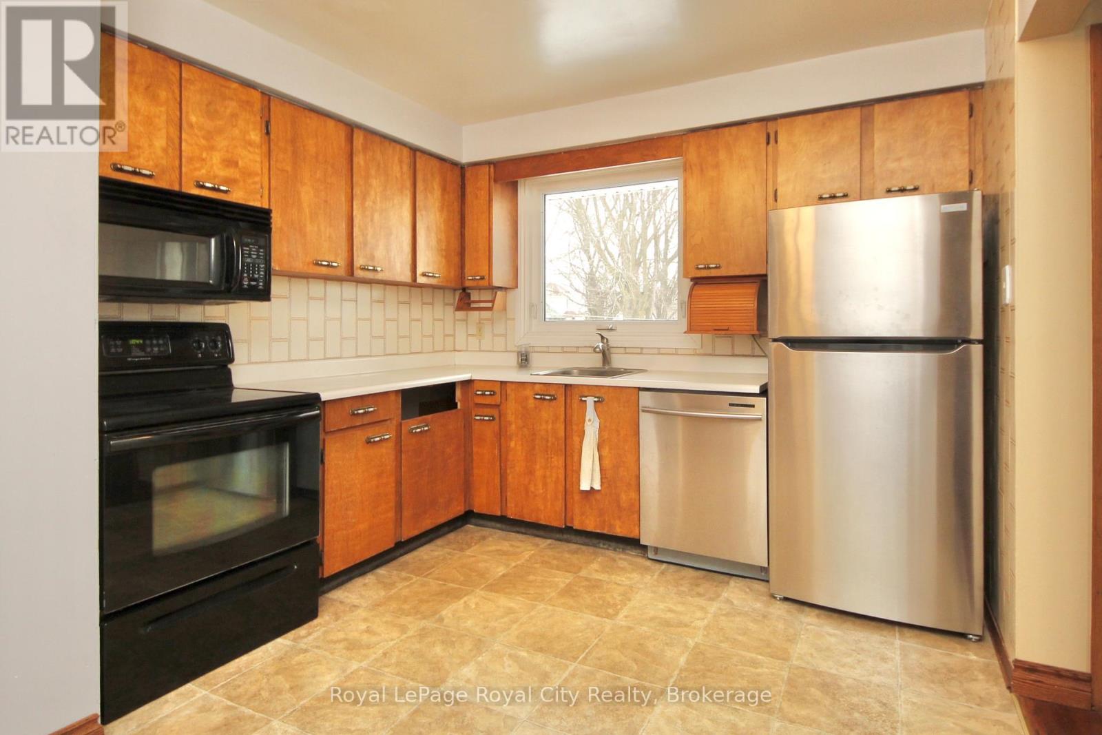 57 Lambert Crescent, Guelph, Ontario  N1G 2R4 - Photo 8 - X12694248