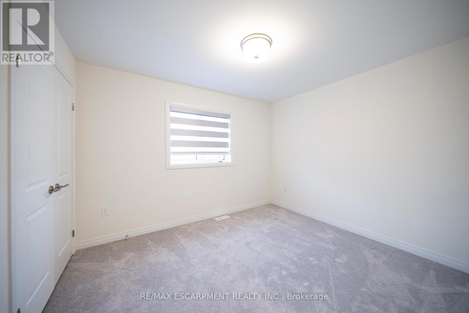 9 Tarrison Street, Brantford, Ontario  N3V 0B1 - Photo 20 - X12694254