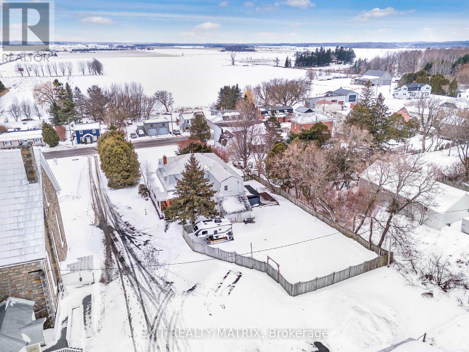 729 County Rd 18 Road, Hawkesbury, Ontario  K0B 1M0 - Photo 3 - X12694400