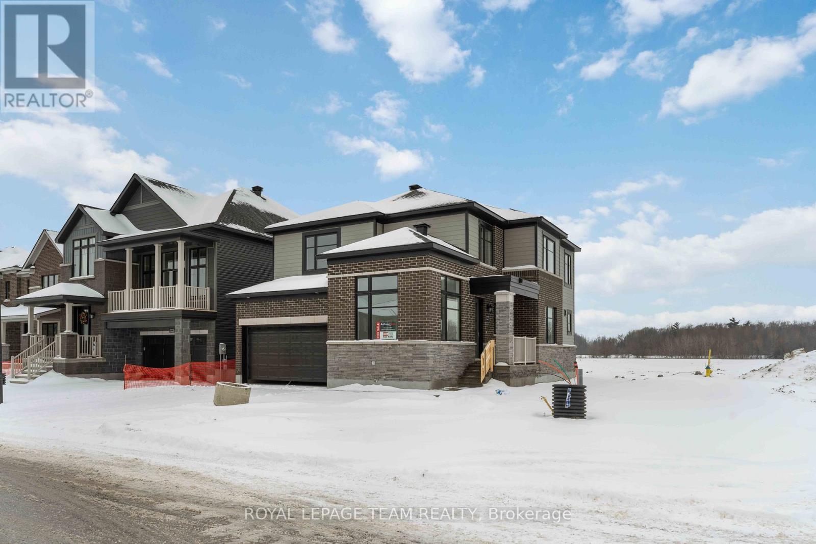 127 Ascari Road, Ottawa, Ontario  K4M 0W8 - Photo 2 - X12089105