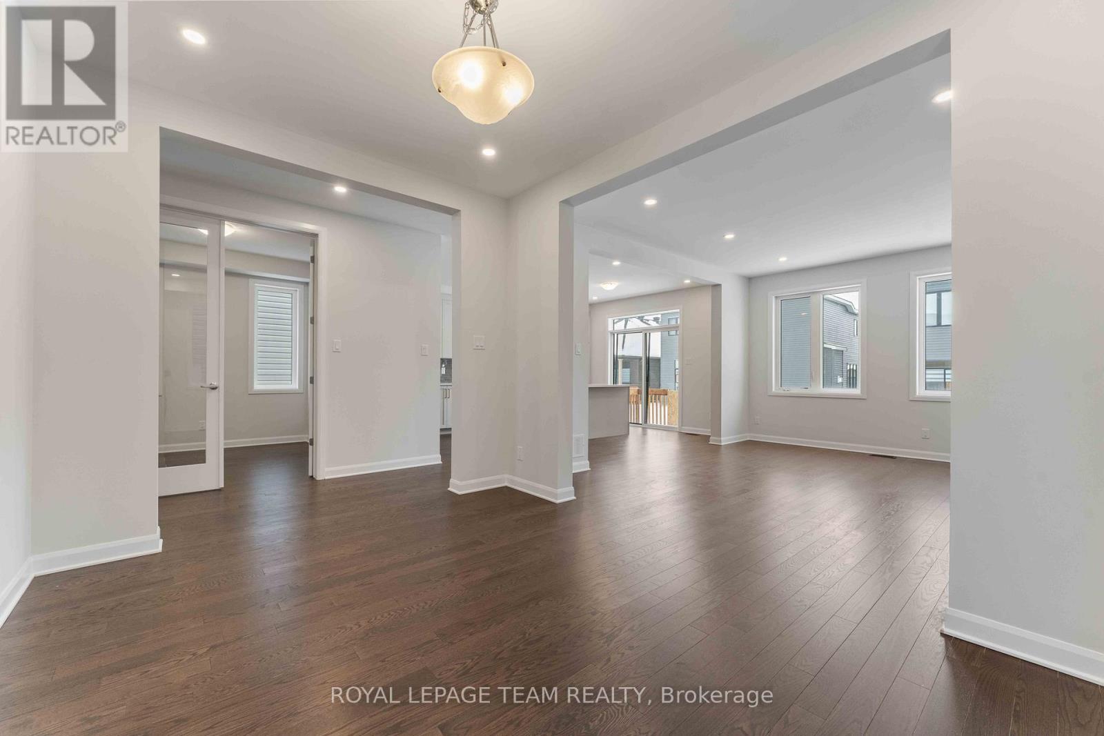 3205 Starboard Street, Ottawa, Ontario  K4M 0W8 - Photo 7 - X12099212