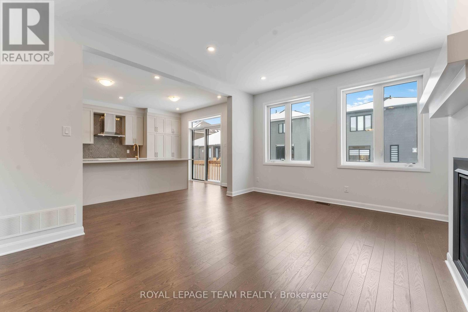 3205 Starboard Street, Ottawa, Ontario  K4M 0W8 - Photo 8 - X12099212