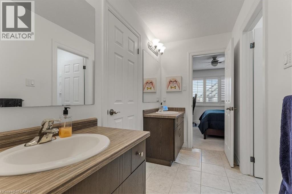 39 Deer Creek Street, Kitchener, Ontario  N2A 0E7 - Photo 25 - 40798197