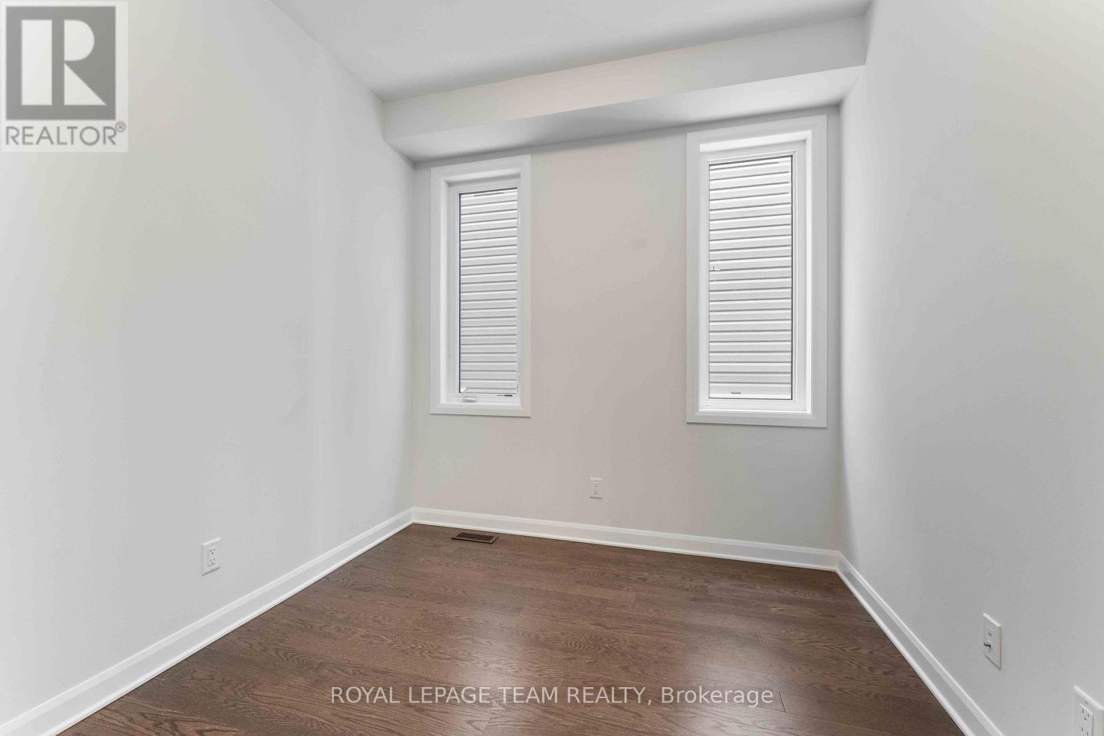 3205 Starboard Street, Ottawa, Ontario  K4M 0W8 - Photo 4 - X12099212