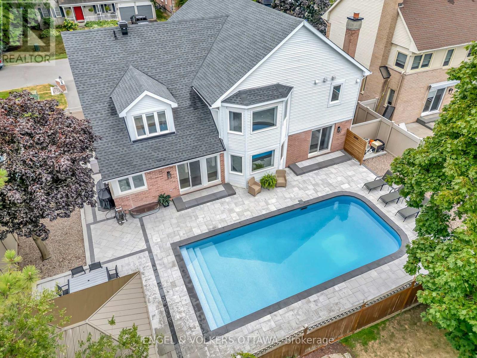 14 Belton Avenue, Ottawa, Ontario  K2S 1G7 - Photo 45 - X12392541