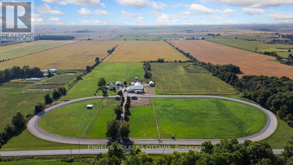 12420 Ormond Road, North Dundas, Ontario  K0C 2K0 - Photo 4 - X12425578
