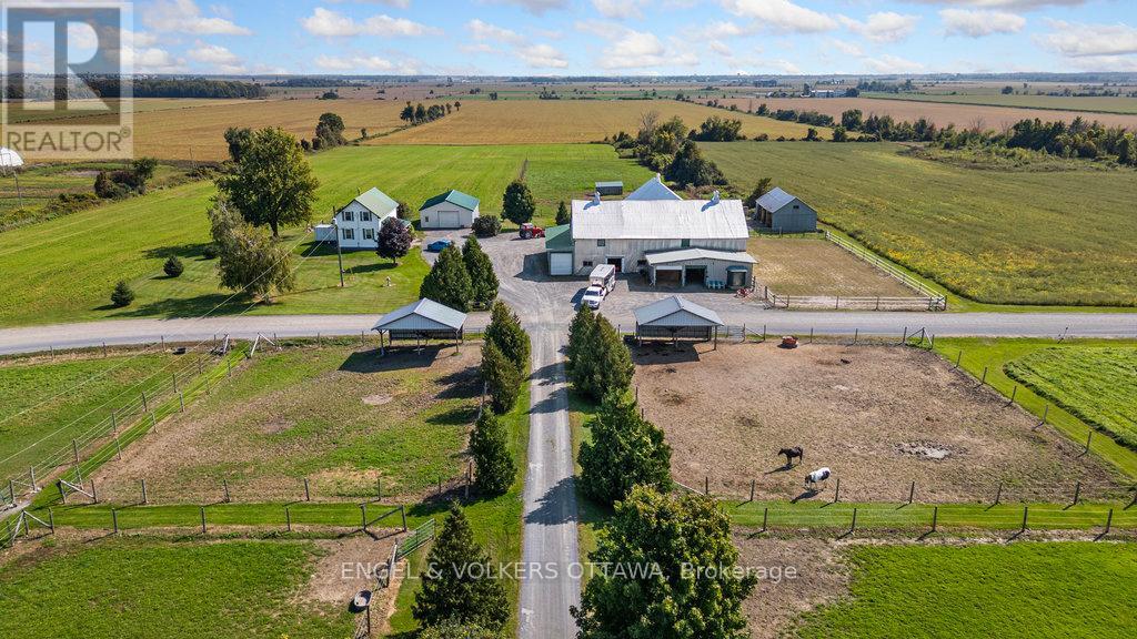 12420 Ormond Road, North Dundas, Ontario  K0C 2K0 - Photo 5 - X12425578