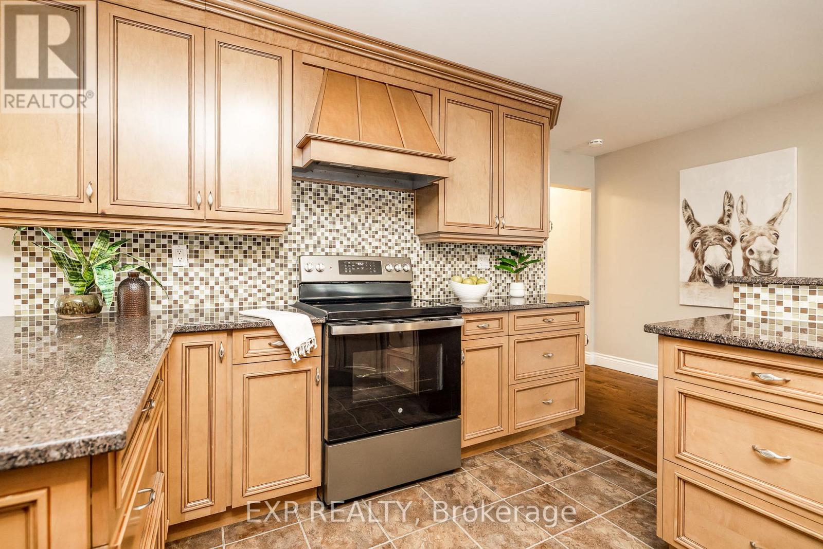 74 Malcolm Street, Mississippi Mills, Ontario  K0A 1A0 - Photo 15 - X12694200