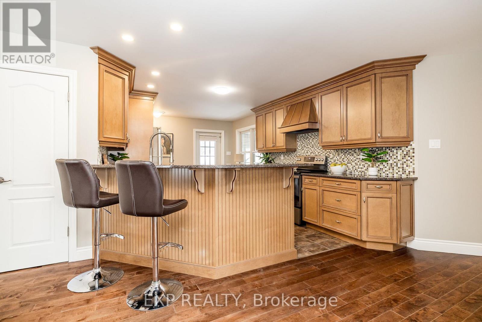 74 Malcolm Street, Mississippi Mills, Ontario  K0A 1A0 - Photo 12 - X12694200