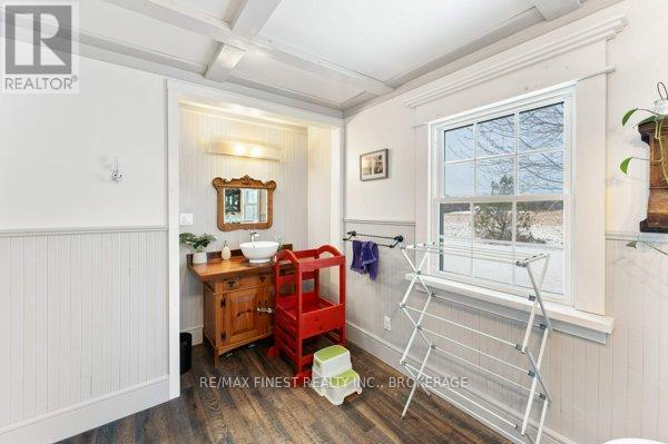 174 County Road 4, Loyalist (Lennox And Addington - South), Ontario  K0H 1G0 - Photo 22 - X12694312