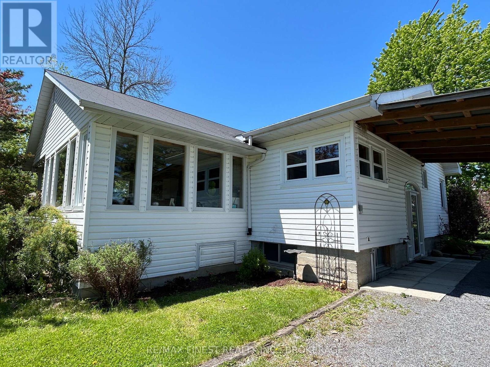 174 County Road 4, Loyalist (Lennox And Addington - South), Ontario  K0H 1G0 - Photo 30 - X12694312