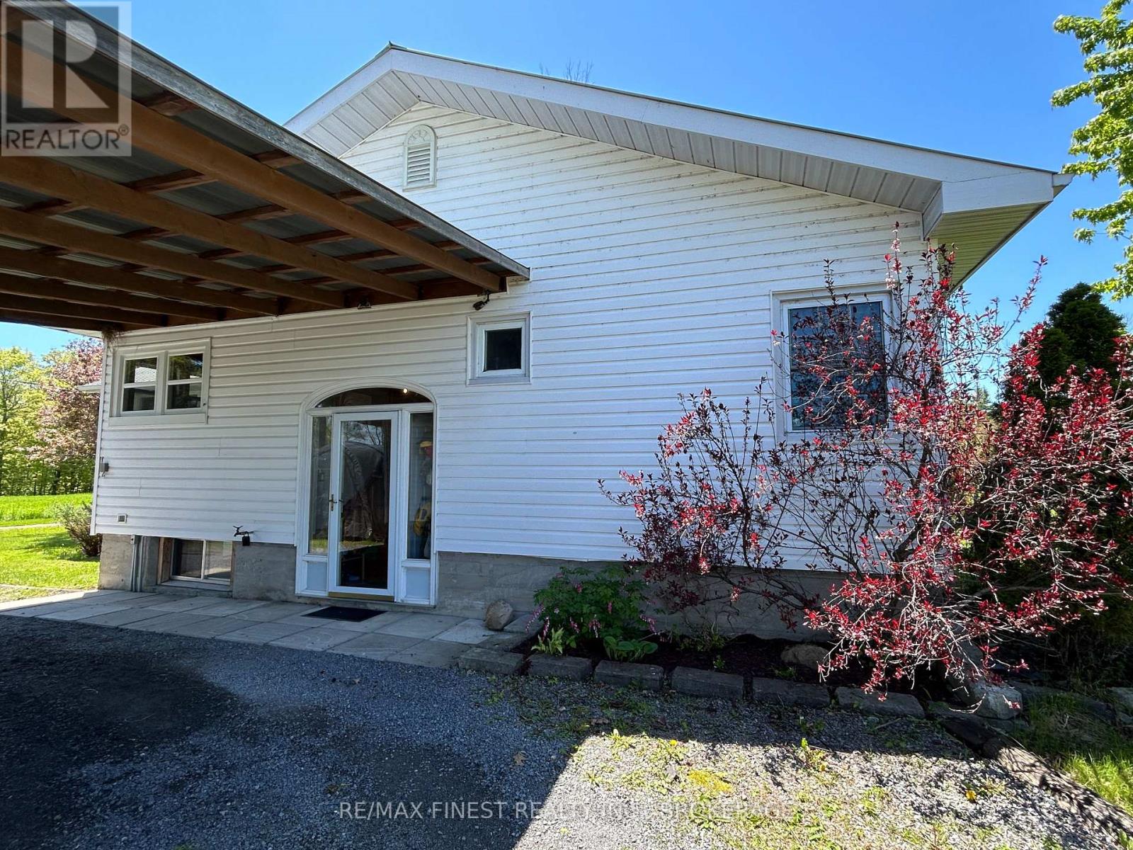 174 County Road 4, Loyalist (Lennox And Addington - South), Ontario  K0H 1G0 - Photo 32 - X12694312