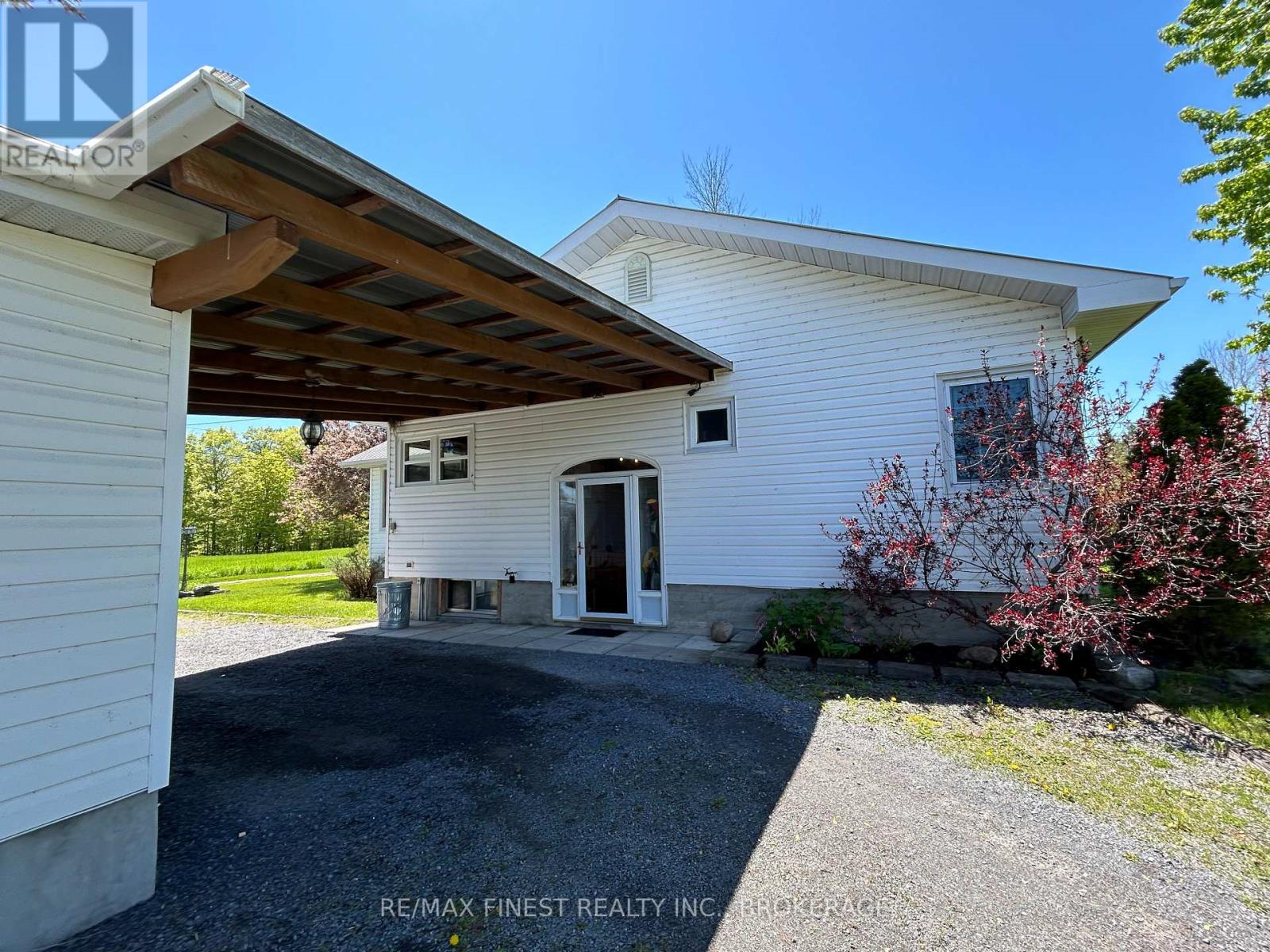 174 County Road 4, Loyalist (Lennox And Addington - South), Ontario  K0H 1G0 - Photo 36 - X12694312
