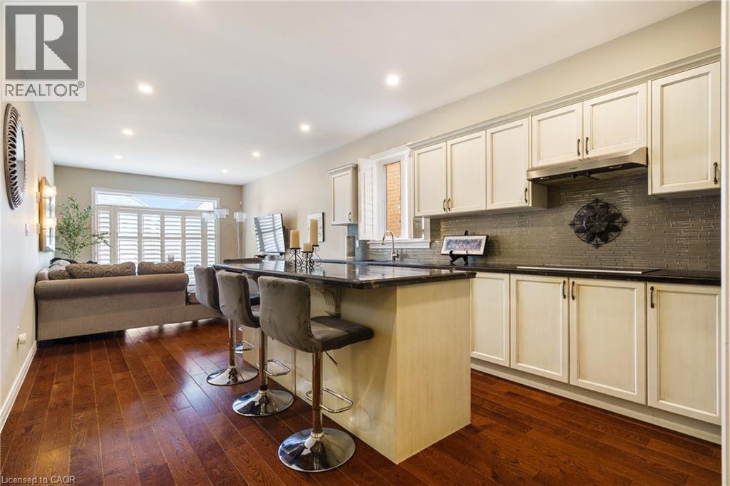 21 Shade Forest Trail, Hamilton, Ontario  L9B 0E5 - Photo 8 - 40778902