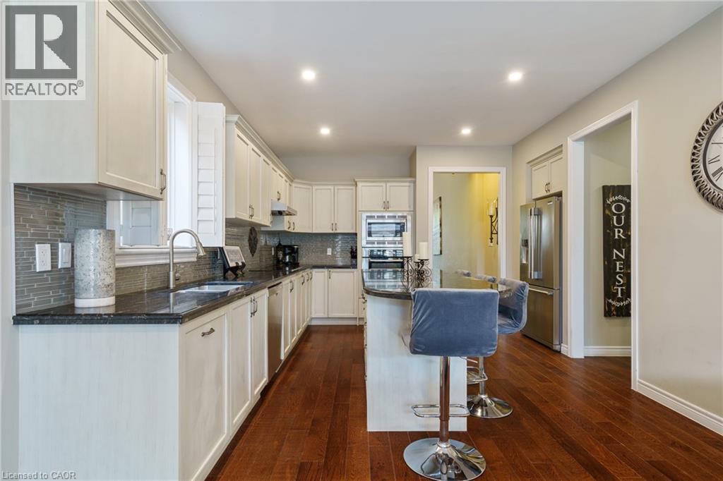 21 Shade Forest Trail, Hamilton, Ontario  L9B 0E5 - Photo 12 - 40778902