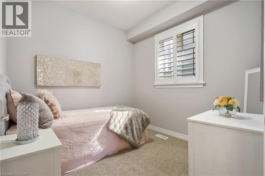 21 Shade Forest Trail, Hamilton, Ontario  L9B 0E5 - Photo 25 - 40778902